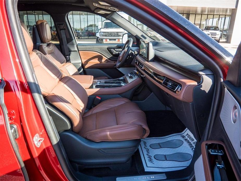 new 2025 Lincoln Aviator car, priced at $83,650