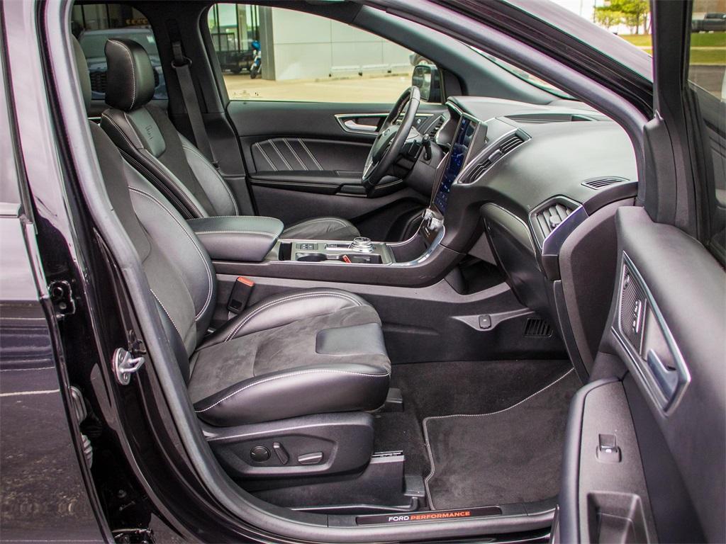 used 2021 Ford Edge car, priced at $29,990