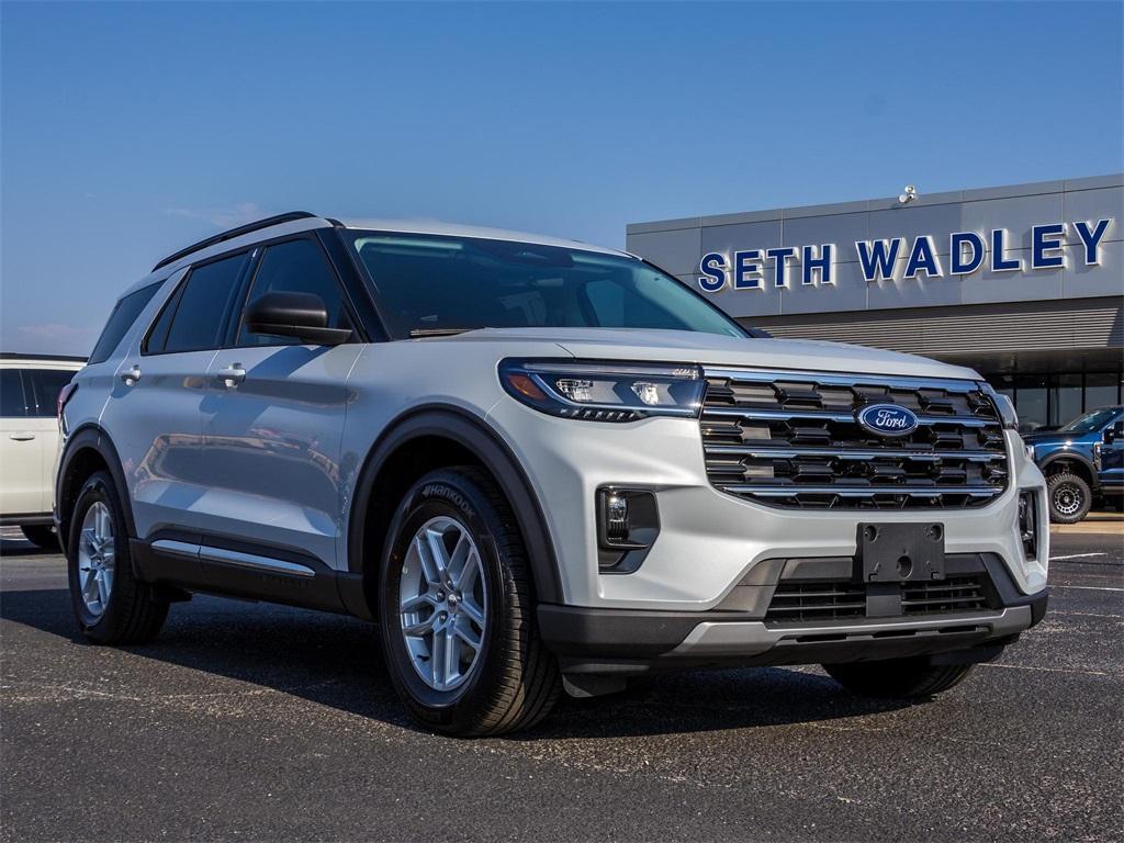 new 2025 Ford Explorer car, priced at $43,825