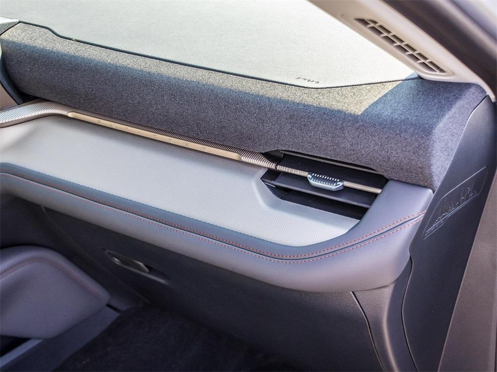 new 2025 Ford Explorer car, priced at $43,825
