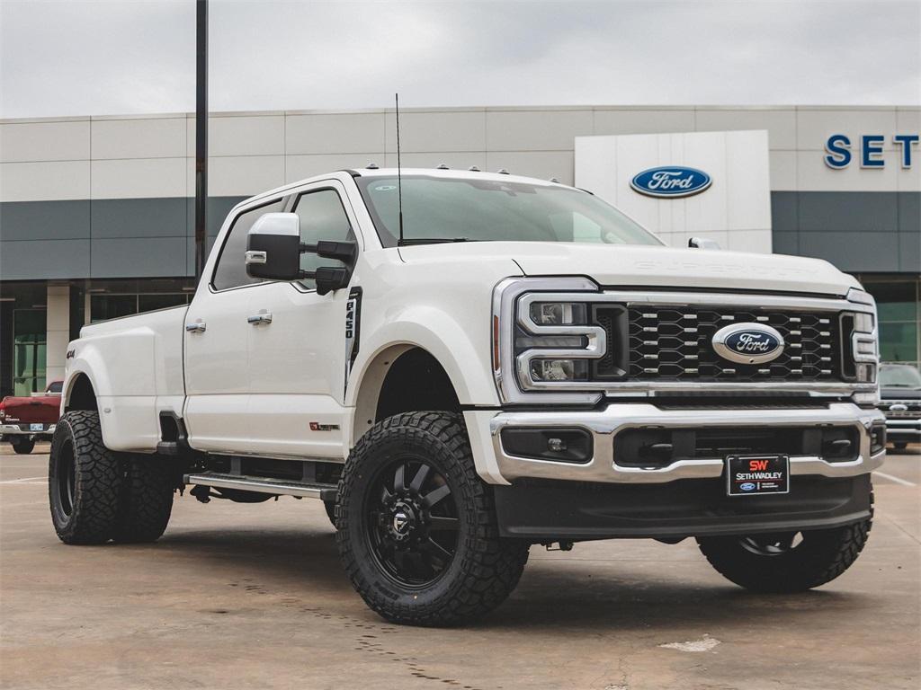 used 2025 Ford F-450 car, priced at $99,950