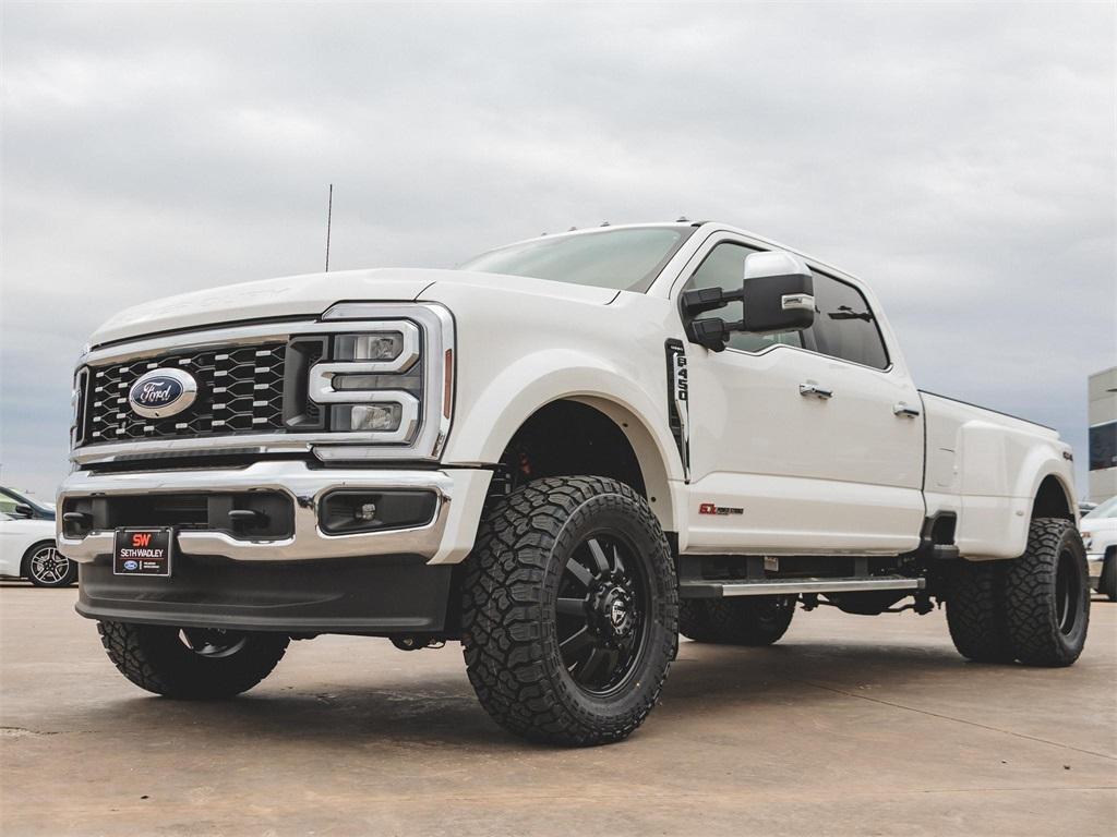used 2025 Ford F-450 car, priced at $99,950