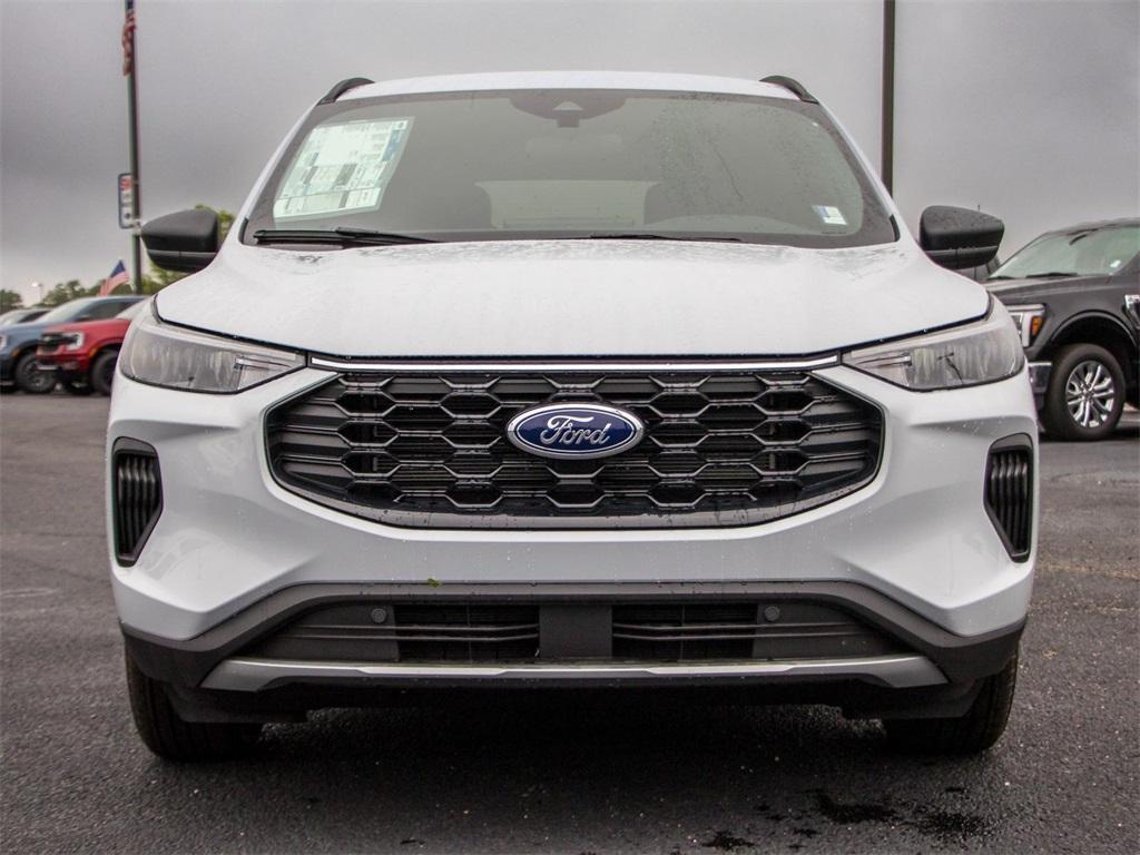 new 2025 Ford Escape car, priced at $34,076