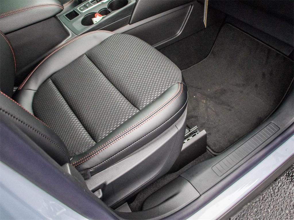 new 2025 Ford Escape car, priced at $34,076