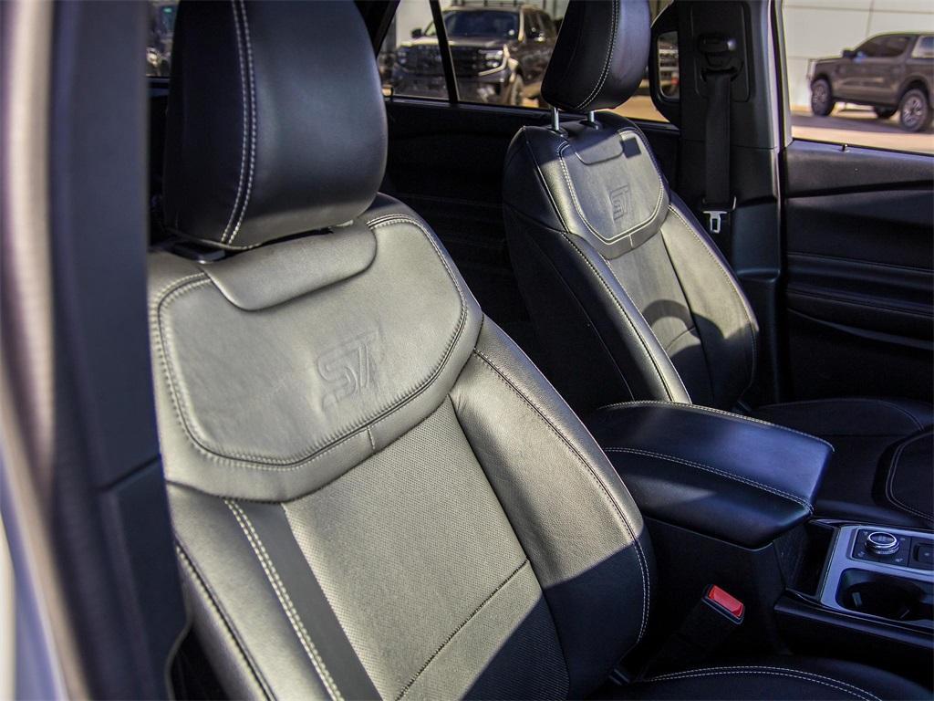 used 2022 Ford Explorer car, priced at $33,278