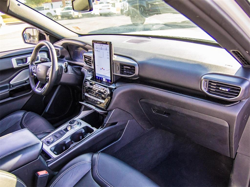 used 2022 Ford Explorer car, priced at $33,278