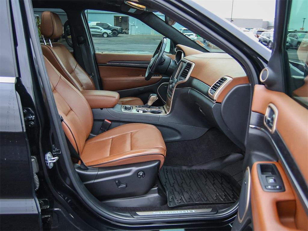 used 2017 Jeep Grand Cherokee car, priced at $24,950