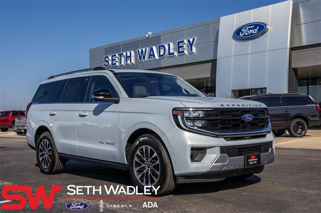 new 2025 Ford Expedition car, priced at $76,945