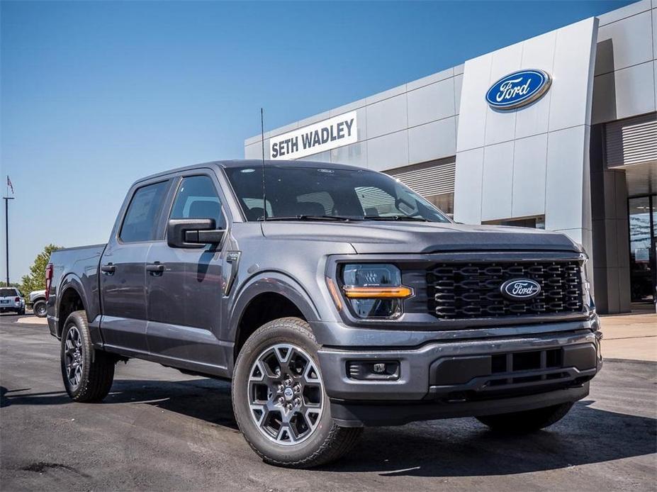 new 2024 Ford F-150 car, priced at $47,805