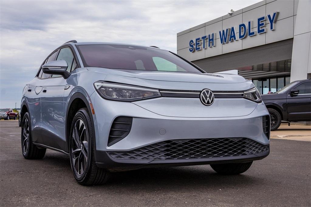 used 2022 Volkswagen ID.4 car, priced at $19,917