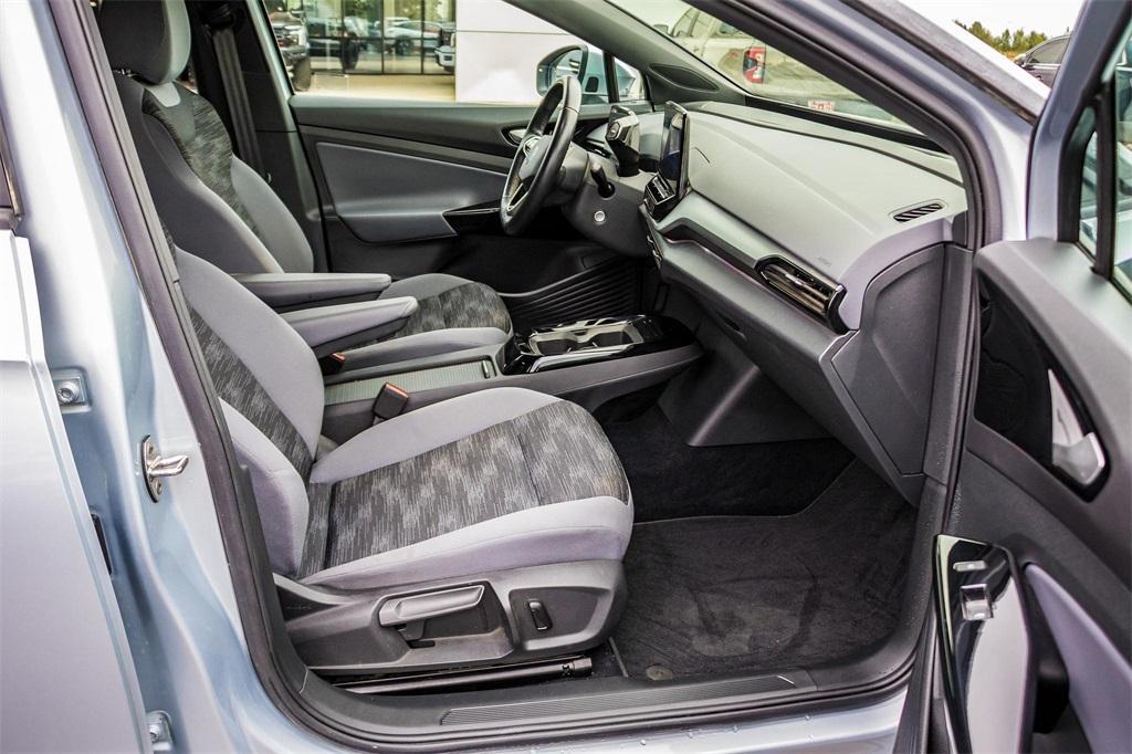 used 2022 Volkswagen ID.4 car, priced at $19,917