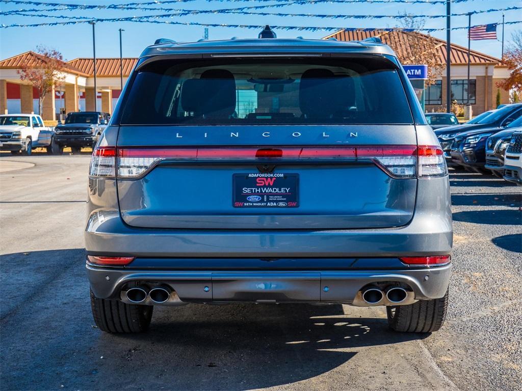 new 2025 Lincoln Aviator car, priced at $73,425