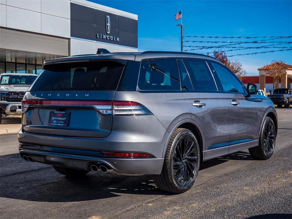 new 2025 Lincoln Aviator car, priced at $73,425