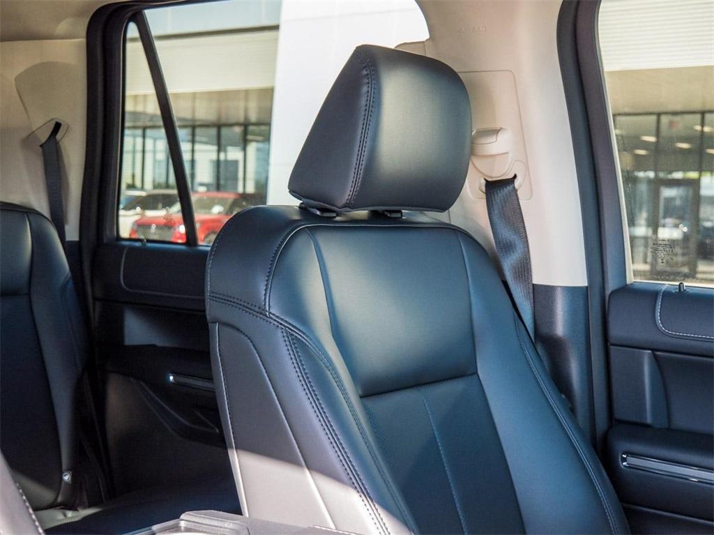 new 2024 Ford Expedition Max car, priced at $71,161