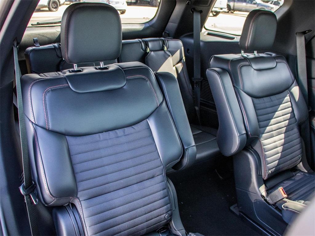 new 2025 Ford Explorer car, priced at $46,458