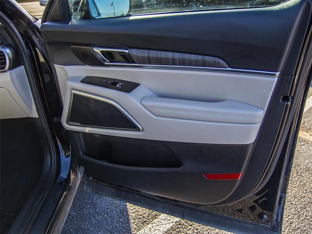 used 2024 Kia Telluride car, priced at $33,999