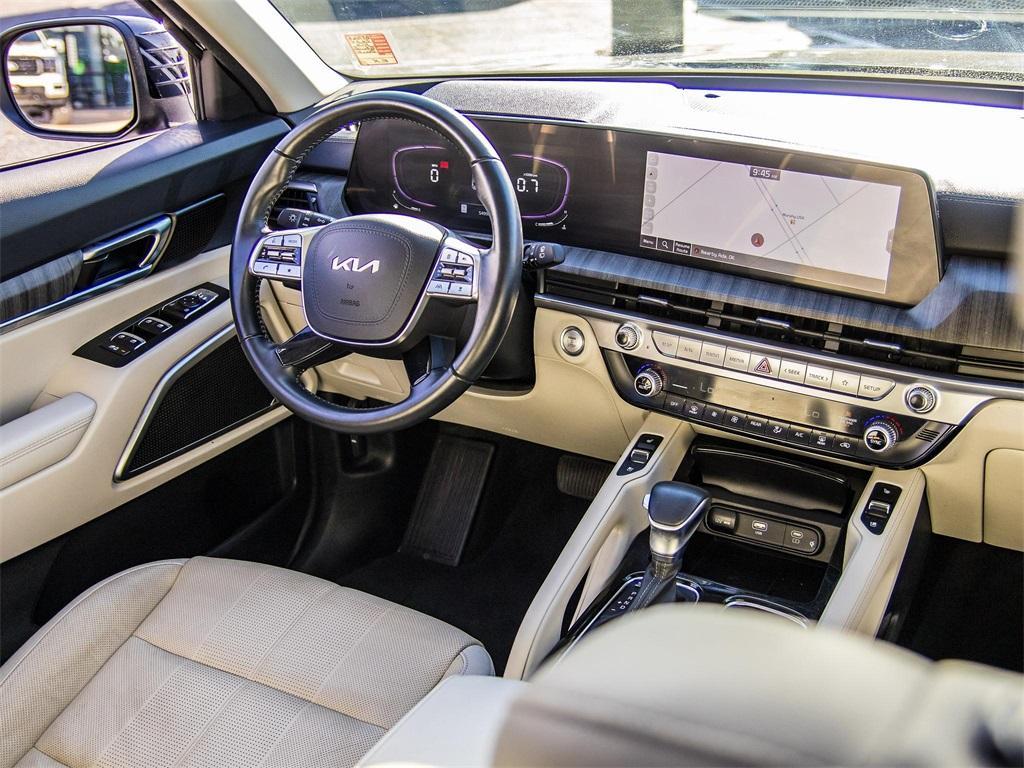 used 2024 Kia Telluride car, priced at $33,999