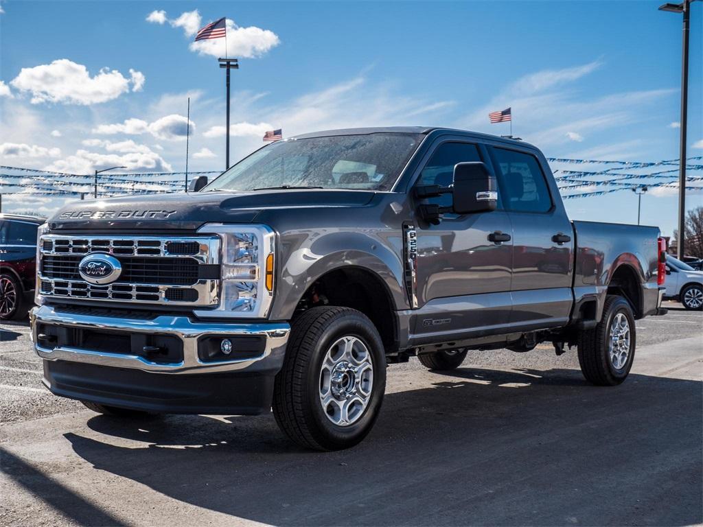 new 2025 Ford F-250 car, priced at $70,910