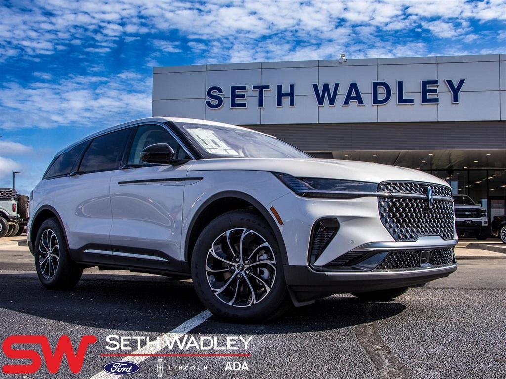 new 2025 Lincoln Nautilus car, priced at $51,130