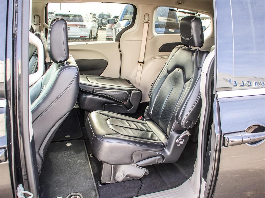 used 2022 Chrysler Pacifica car, priced at $22,888