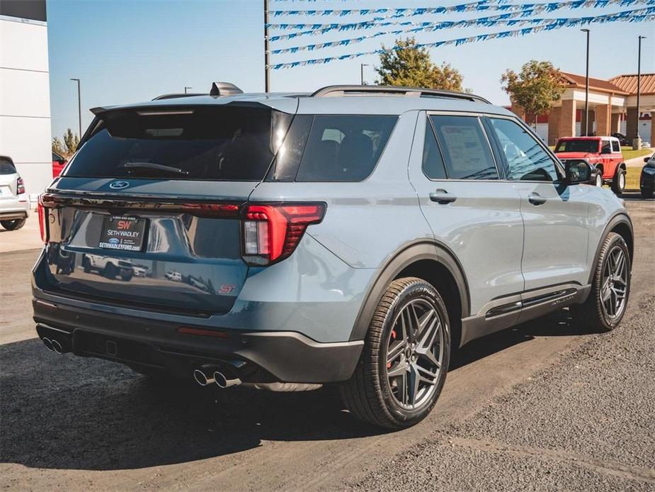 new 2025 Ford Explorer car, priced at $59,677