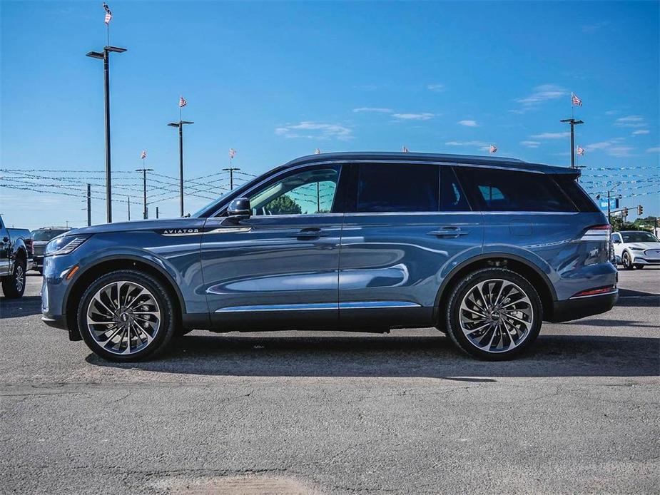 new 2025 Lincoln Aviator car, priced at $79,025