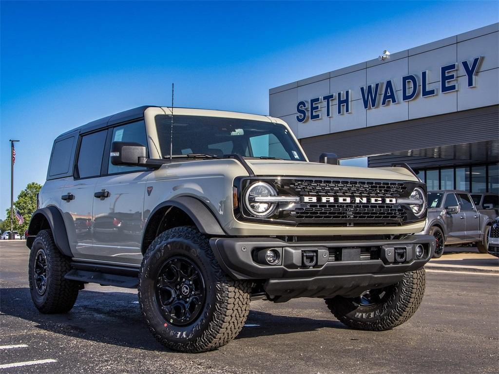 new 2025 Ford Bronco car, priced at $62,932