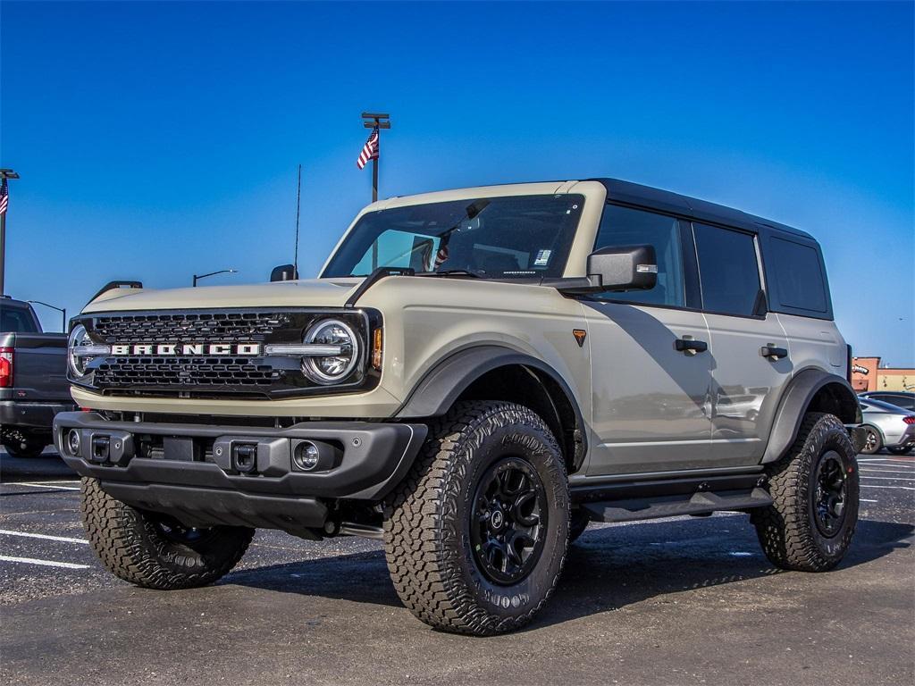new 2025 Ford Bronco car, priced at $62,932