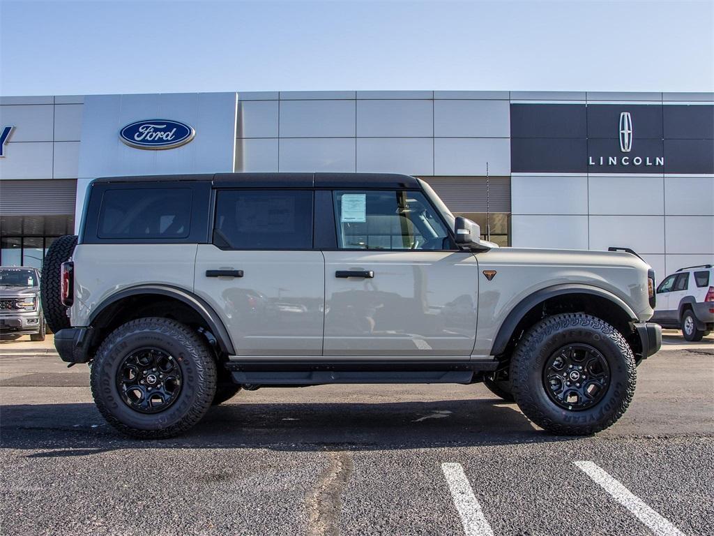 new 2025 Ford Bronco car, priced at $62,932