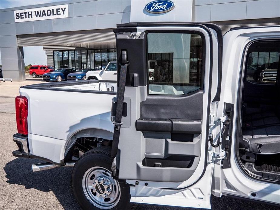 new 2024 Ford F-350 car, priced at $50,810