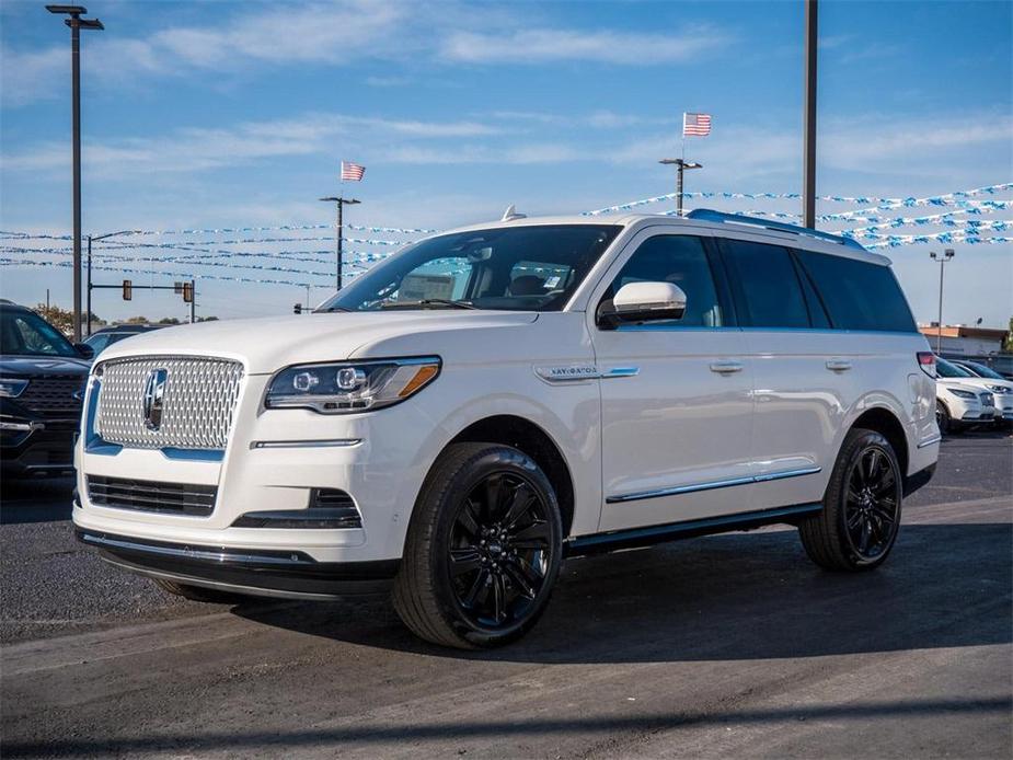 new 2024 Lincoln Navigator car, priced at $106,296