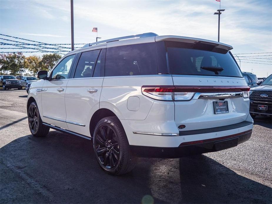 new 2024 Lincoln Navigator car, priced at $106,296