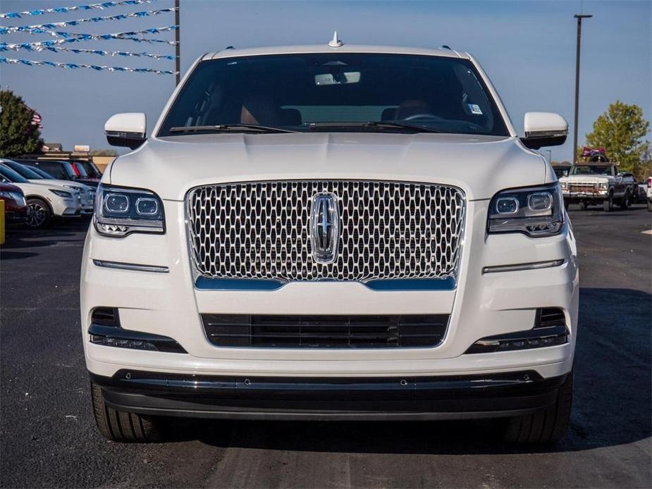 new 2024 Lincoln Navigator car, priced at $106,296