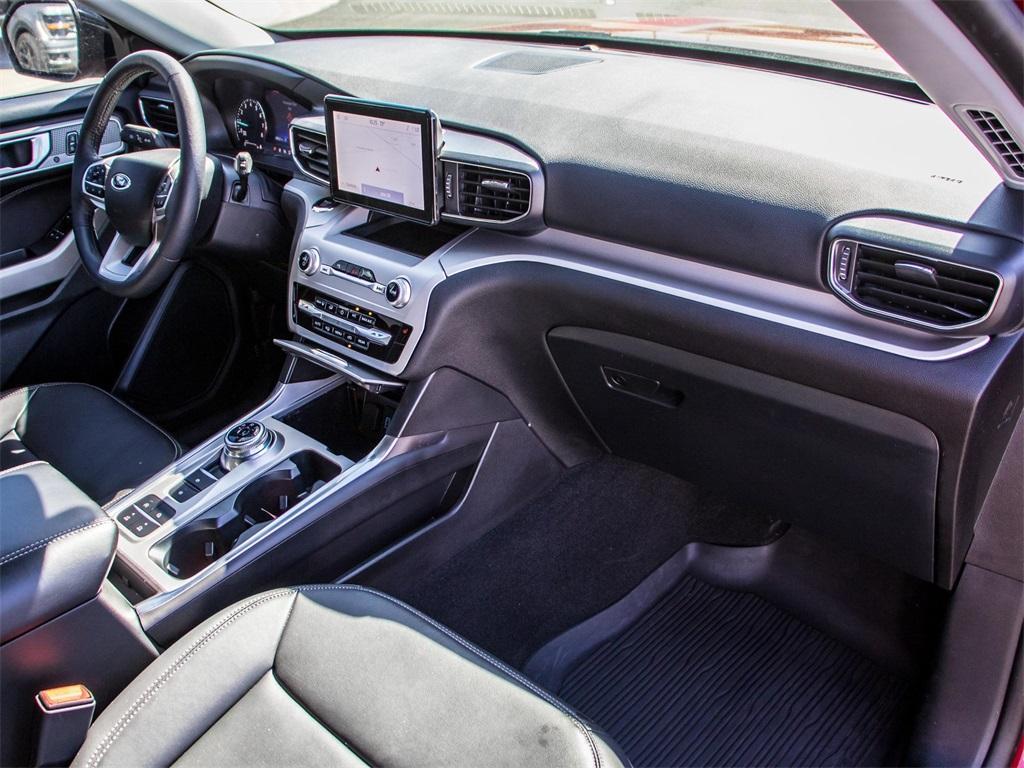 used 2024 Ford Explorer car, priced at $35,999