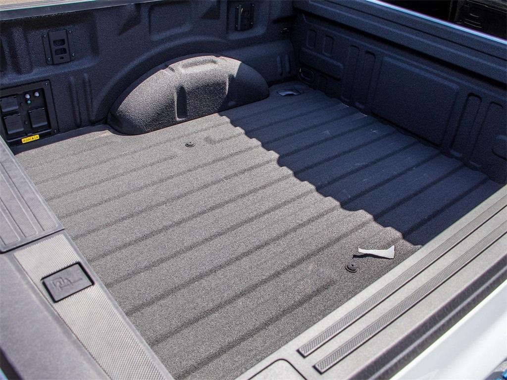 new 2025 Ford F-150 Lightning car, priced at $59,521