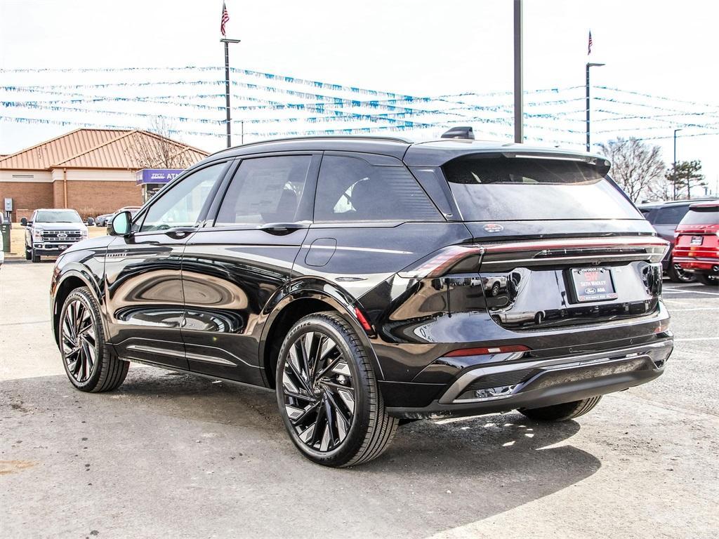 new 2025 Lincoln Nautilus car, priced at $66,585