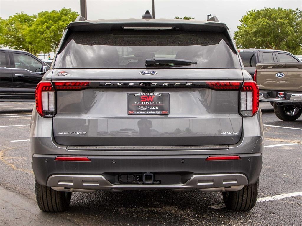 new 2025 Ford Explorer car, priced at $46,355