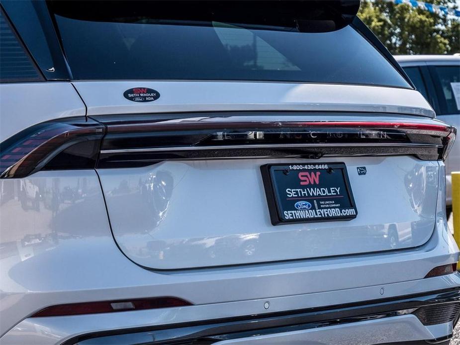 new 2024 Lincoln Nautilus car, priced at $63,331