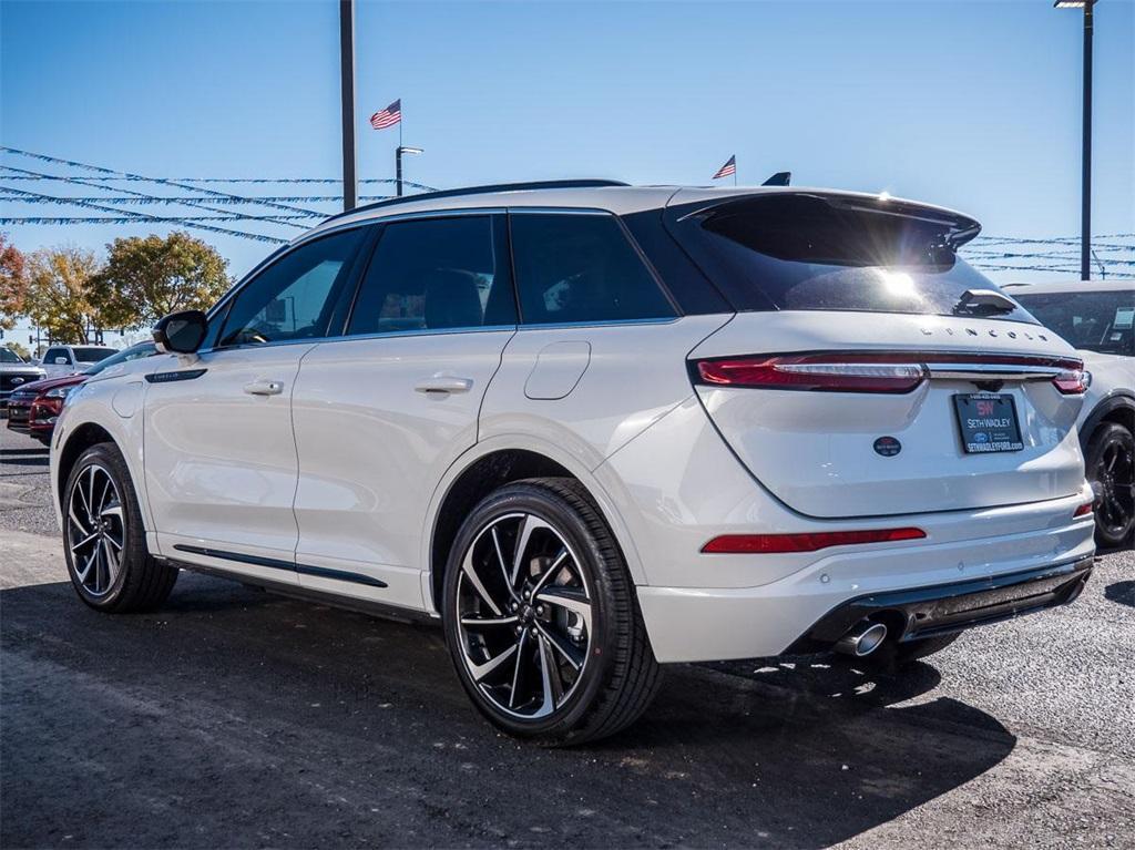 new 2025 Lincoln Corsair car, priced at $60,800