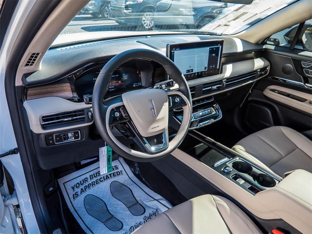 new 2025 Lincoln Corsair car, priced at $55,328