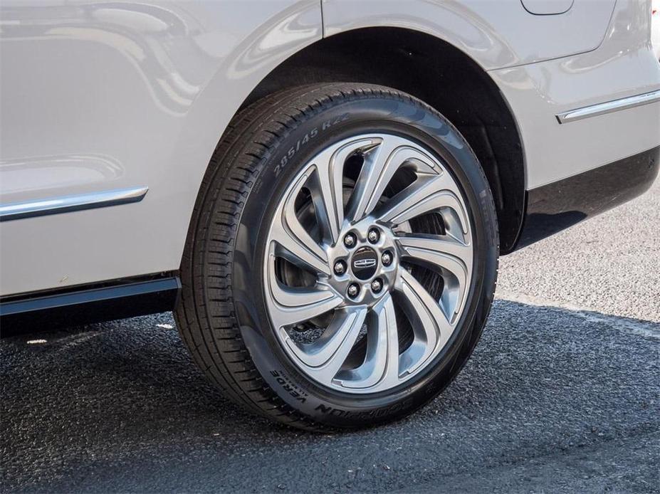 new 2024 Lincoln Navigator car, priced at $86,147