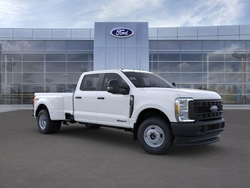 new 2025 Ford F-350 car, priced at $66,285