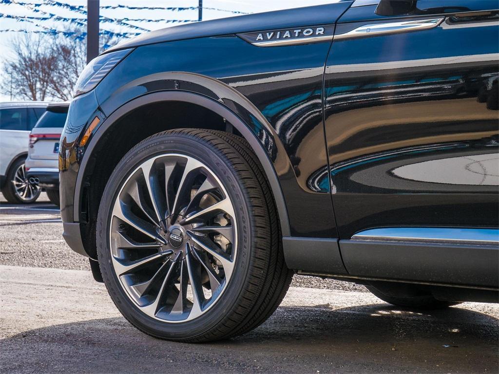 new 2025 Lincoln Aviator car, priced at $78,400