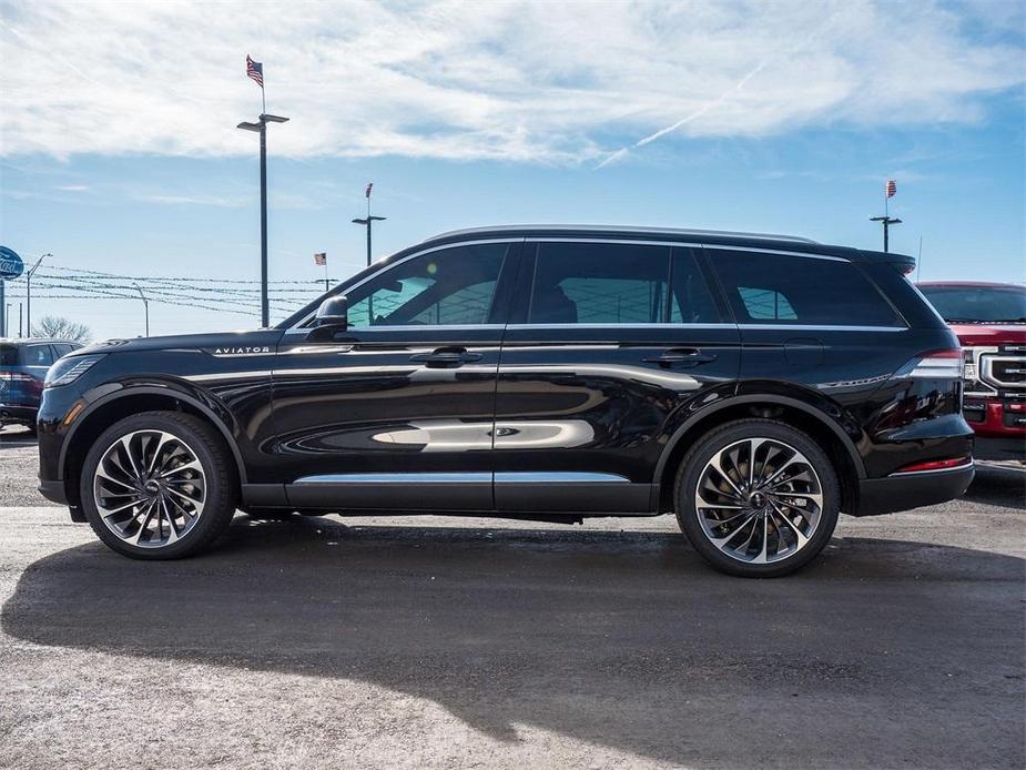 new 2025 Lincoln Aviator car, priced at $78,400