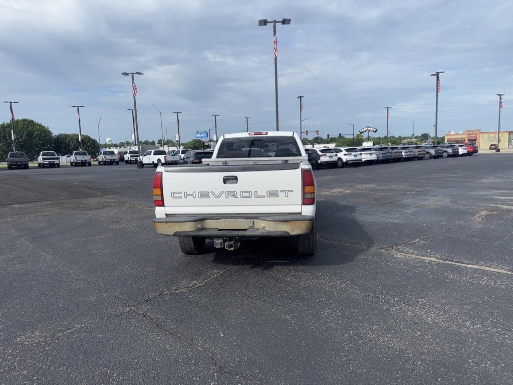 used 2000 Chevrolet Silverado 1500 car, priced at $3,071