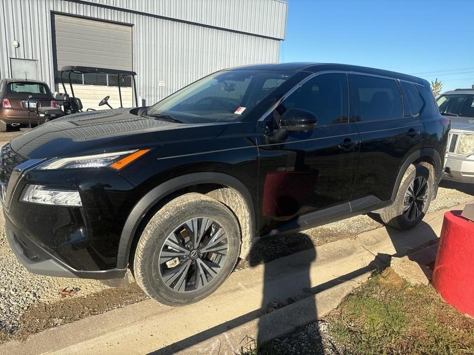 used 2021 Nissan Rogue car, priced at $21,900