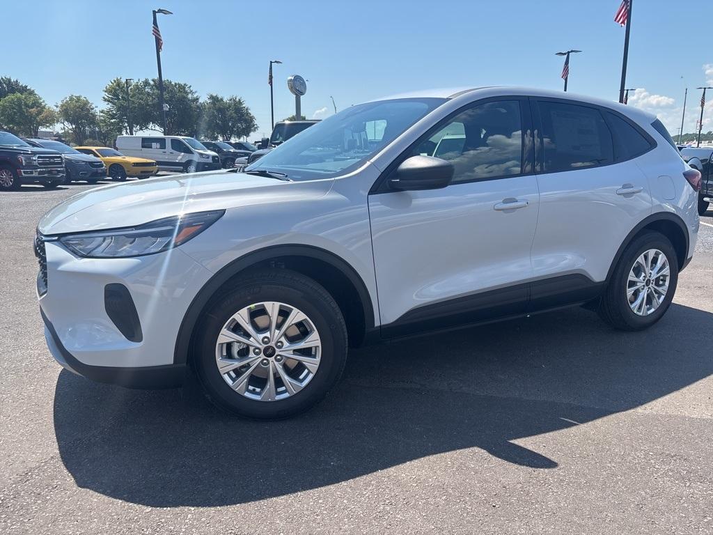 new 2025 Ford Escape car, priced at $27,990