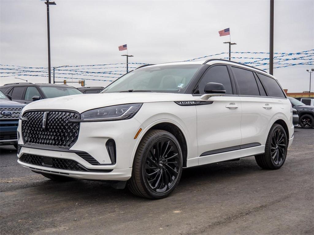 new 2025 Lincoln Aviator car, priced at $78,450