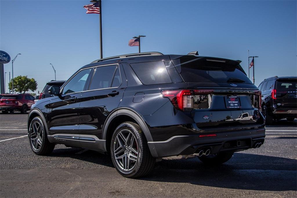new 2025 Ford Explorer car, priced at $60,560