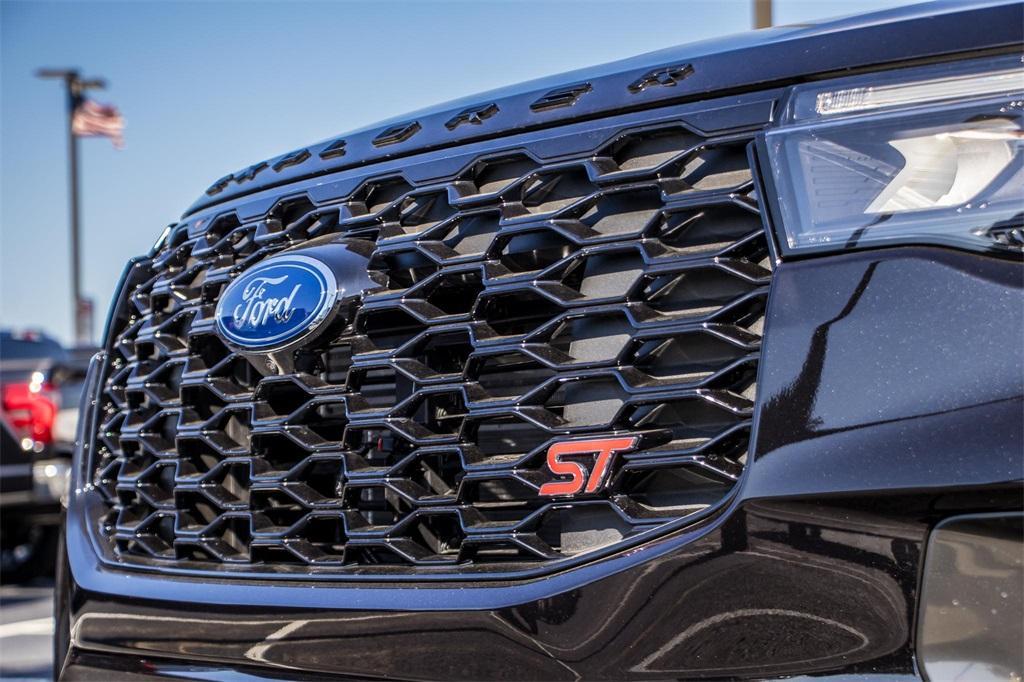 new 2025 Ford Explorer car, priced at $60,560